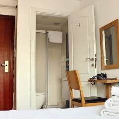 Hush Hostel Moda Турция, Стамбул - 2 отзыва об отеле, цены и фото номеров - забронировать отель Hush Hostel Moda онлайн сейф в номере
