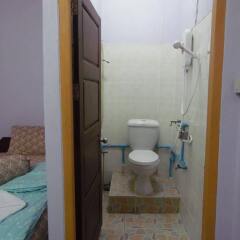 Wanniyom Hotel ванная