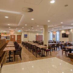 Отель Holiday Inn Express Dusseldorf - City питание