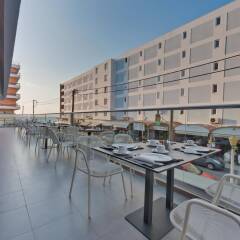 Отель Alexia Premier City Hotel - Adults Only Греция, Родос - отзывы, цены и фото номеров - забронировать отель Alexia Premier City Hotel - Adults Only онлайн пляж