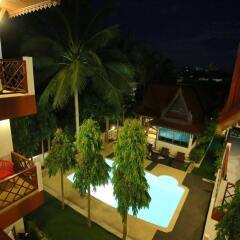 Отель Chaweng Noi Resort бассейн