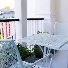 Shunli Hostel in Mueang, Thailand from 33$, photos, reviews - zenhotels.com balcony
