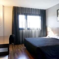Hotel Tach Madrid Airport комната для гостей фото 4