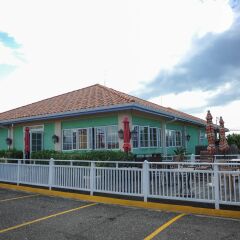 Отель Country Club Mangowalk Townhouse