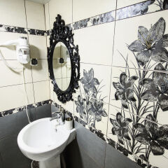 Гостиница Samsonov hotel on Nevsky 23 в Санкт-Петербурге отзывы, цены и фото номеров - забронировать гостиницу Samsonov hotel on Nevsky 23 онлайн Санкт-Петербург ванная