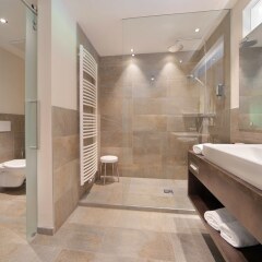 Отель Erlebnishotel Gassenhof Рачинес-Ратскингс ванная фото 2