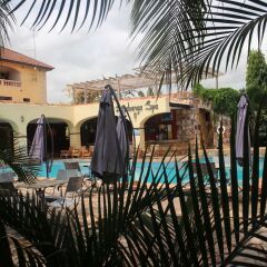 Апартаменты Accra Royal Castle Apartments & Suites Тема бассейн фото 3