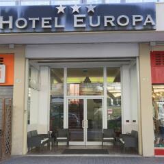 Hotel Europa Римини вид на фасад
