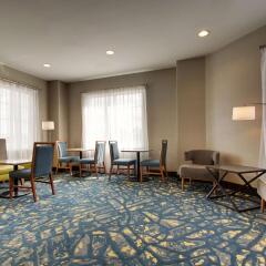 Отель Hampton Inn by Hilton Pawtucket