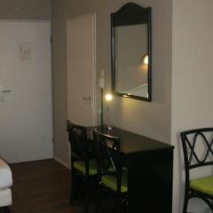 Hotel Europa 92 сейф в номере