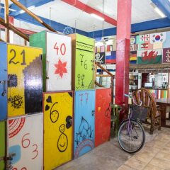 Отель Hostel Playa by The Spot Мексика, Плая-дель-Кармен - отзывы, цены и фото номеров - забронировать отель Hostel Playa by The Spot онлайн спортивное сооружение