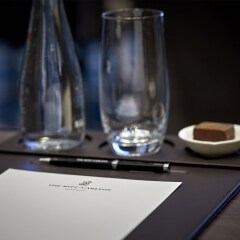 Отель The Ritz Carlton Guangzhou Гуанчжоу в номере фото 2