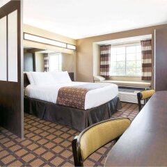Отель Microtel Inn & Suites by Wyndham Austin Airport США, Остин - отзывы, цены и фото номеров - забронировать отель Microtel Inn & Suites by Wyndham Austin Airport онлайн комната для гостей