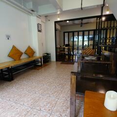 Sleep Owl Hostel комната для гостей