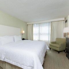 Отель Hampton Inn & Suites Chicago Downtown комната для гостей фото 4