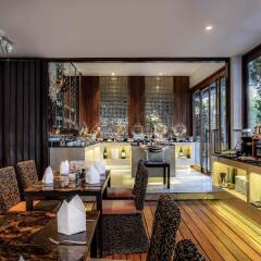 Отель V Villas Hua Hin MGallery by Sofitel гостиничный бар