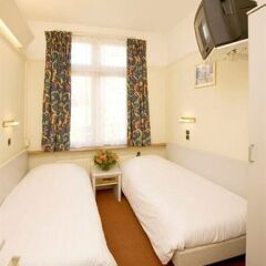 Trianon Hotel комната для гостей