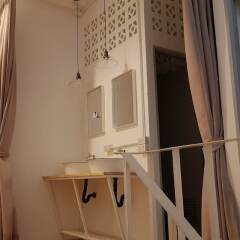Simple to Sleep Hostel Бангкок ванная