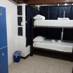 Отель Ikaro Beds - Hostel - Adults only Мексика, Канкун - отзывы, цены и фото номеров - забронировать отель Ikaro Beds - Hostel - Adults only онлайн сейф в номере