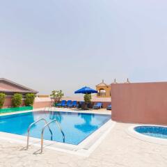 Отель Golden Tulip Al Barsha бассейн фото 3