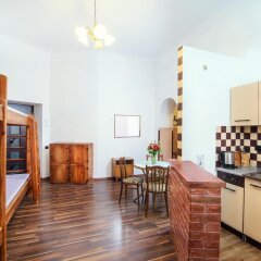 Хостел Hollywood Home в номере фото 2