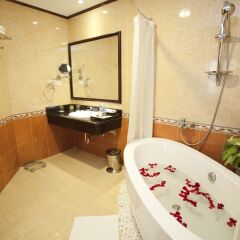 Asean HaLong Hotel ванная фото 2