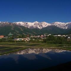 Отель Lodge Karunaju & The Alpine Grill Хакуба фото 8
