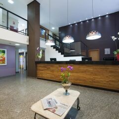 Отель Comfort Inn & Suites Ribeirão Preto Бразилия, Рибейран-Прету - отзывы, цены и фото номеров - забронировать отель Comfort Inn & Suites Ribeirão Preto онлайн интерьер отеля