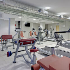 Отель Crowne Plaza Madrid Airport фитнесс-зал фото 3