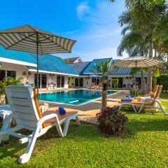 Phuket Airport Hotel с домашними животными