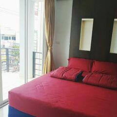 Goldengate Guesthouse - Hostel комната для гостей