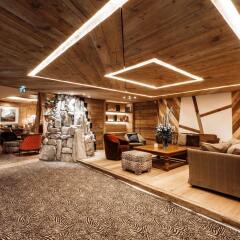 Отель Hôtel Barmes de L'Ours интерьер отеля