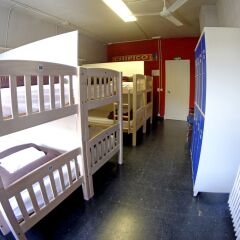 Отель Santander Central Hostel Испания, Сантандер - отзывы, цены и фото номеров - забронировать отель Santander Central Hostel онлайн сауна