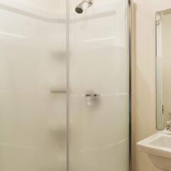 Отель Days Inn by Wyndham Trois-Rivieres ванная