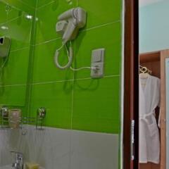 Отель Гостевой Дом Eco-House Грузия, Тбилиси - отзывы, цены и фото номеров - забронировать отель Гостевой Дом Eco-House онлайн ванная