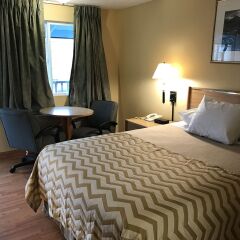 Отель Whiteroof Inn США, Такома - отзывы, цены и фото номеров - забронировать отель Whiteroof Inn онлайн комната для гостей