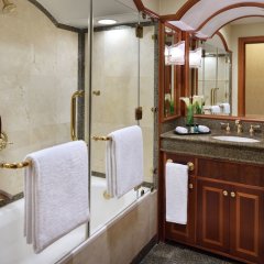 Al Aziziyah Boutique Hotel in Doha, Qatar from 141$, photos, reviews - zenhotels.com bathroom