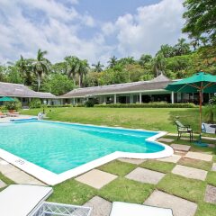 Отель Sea Island, 6BR by Jamaican Treasures Ямайка, Монтего-Бей - отзывы, цены и фото номеров - забронировать отель Sea Island, 6BR by Jamaican Treasures онлайн бассейн фото 3