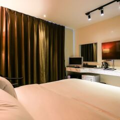 Hotel 9 in Dongdaemoon комната для гостей фото 2