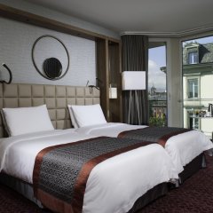 Отель Fairmont Grand Hôtel Genève Швейцария, Женева - 1 отзыв об отеле, цены и фото номеров - забронировать отель Fairmont Grand Hôtel Genève онлайн комната для гостей фото 4