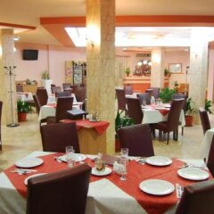 Pensiunea Casa Verde in Vinga, Romania from 97$, photos, reviews - zenhotels.com meals photo 2