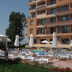 Отель Happy Sunny Beach бассейн фото 3