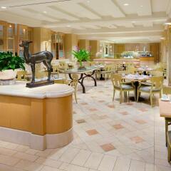 Отель Hilton Los Angeles Airport США, Лос-Анджелес - 10 отзывов об отеле, цены и фото номеров - забронировать отель Hilton Los Angeles Airport онлайн питание