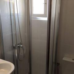 Отель Hostal Illes Pitiüses Испания, Форментера - отзывы, цены и фото номеров - забронировать отель Hostal Illes Pitiüses онлайн ванная