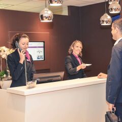 Отель Mercure Lyon Est Chaponnay интерьер отеля