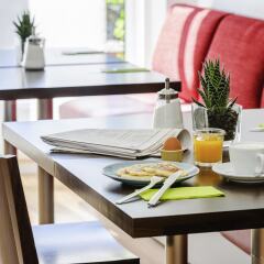 Отель ibis Styles Hamburg Alster City (ex all seasons) Германия, Гамбург - отзывы, цены и фото номеров - забронировать отель ibis Styles Hamburg Alster City (ex all seasons) онлайн в номере