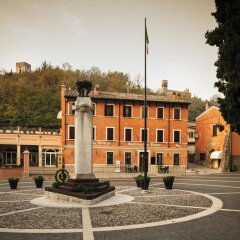 Hotel Ristorante Alla Vittoria Сольферино парковка