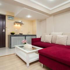 Апартаменты Alisha Serviced Apartment комната для гостей фото 3