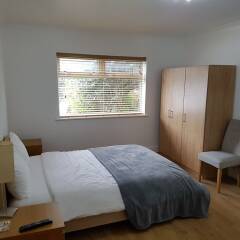 Апартаменты Heathrow LHR Apartments комната для гостей фото 3