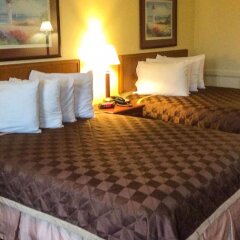 Отель Travelodge Columbus East комната для гостей фото 9